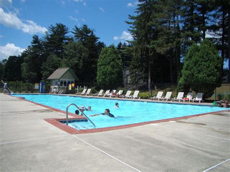 Pocono mountain villas with pool  There's a restaurant on site